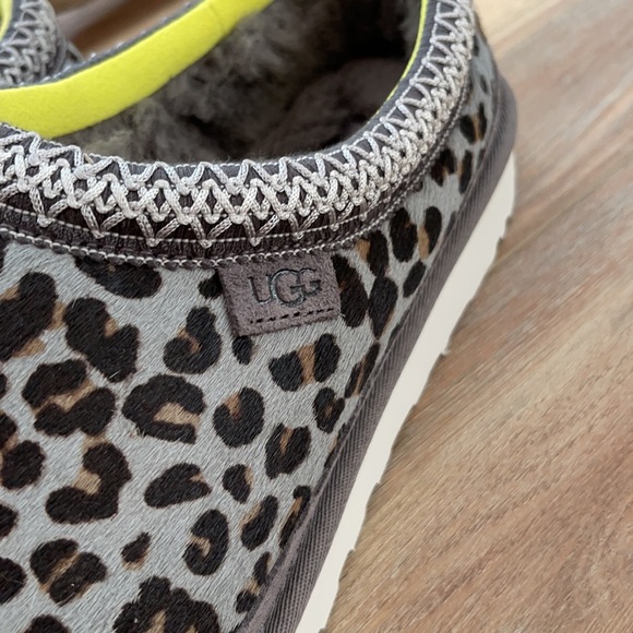 🍃🔆 UGG TASMAN LEOPARD SLIPPERS🔆🍃 - Picture 8 of 15
